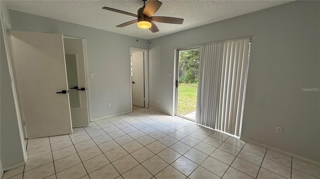 For Rent: $1,800 (2 beds, 2 baths, 1000 Square Feet)