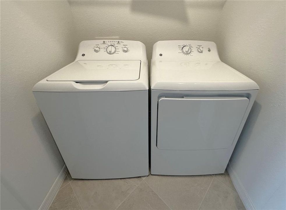 For Sale: $218,000 (2 beds, 2 baths, 1154 Square Feet)