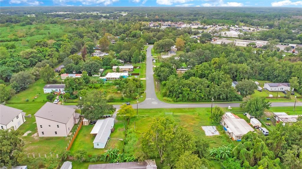 На продажу: $129,900 (0.43 acres)