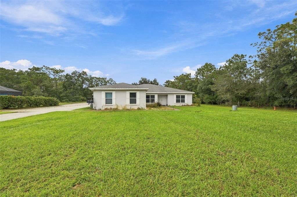 En Venta: $726,000 (4 camas, 2 baños, 2196 Pies cuadrados)