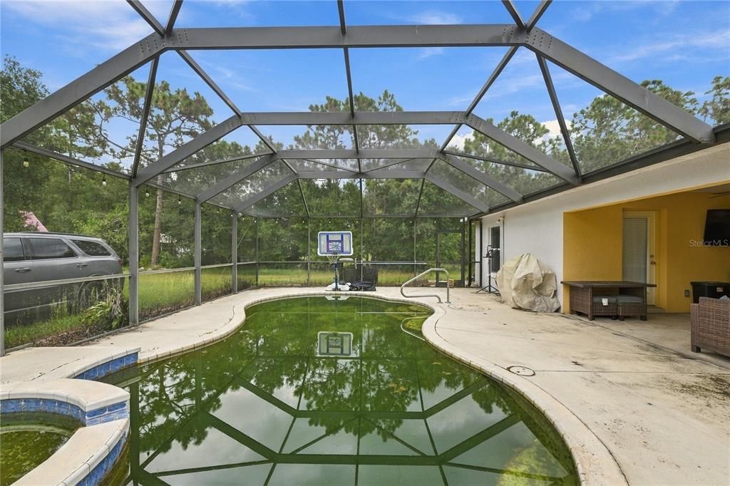 En Venta: $726,000 (4 camas, 2 baños, 2196 Pies cuadrados)