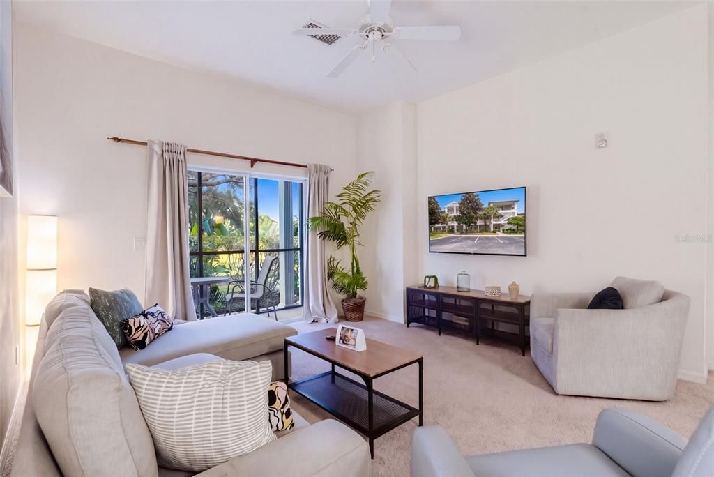 For Sale: $174,999 (3 beds, 2 baths, 1227 Square Feet)