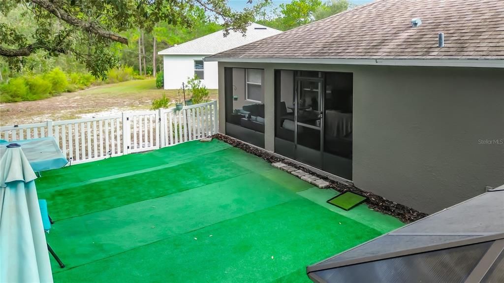En Venta: $369,900 (4 camas, 2 baños, 2176 Pies cuadrados)