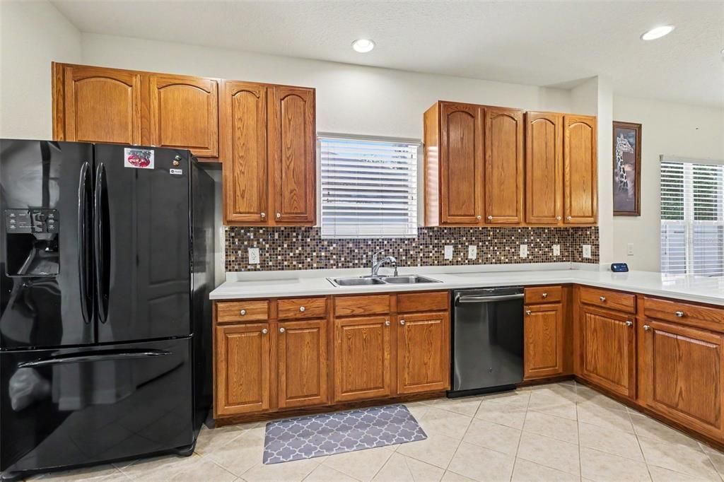En Venta: $355,000 (3 camas, 2 baños, 1909 Pies cuadrados)