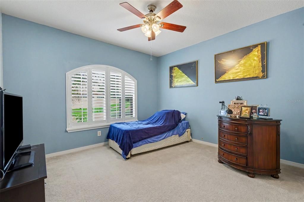 En Venta: $355,000 (3 camas, 2 baños, 1909 Pies cuadrados)