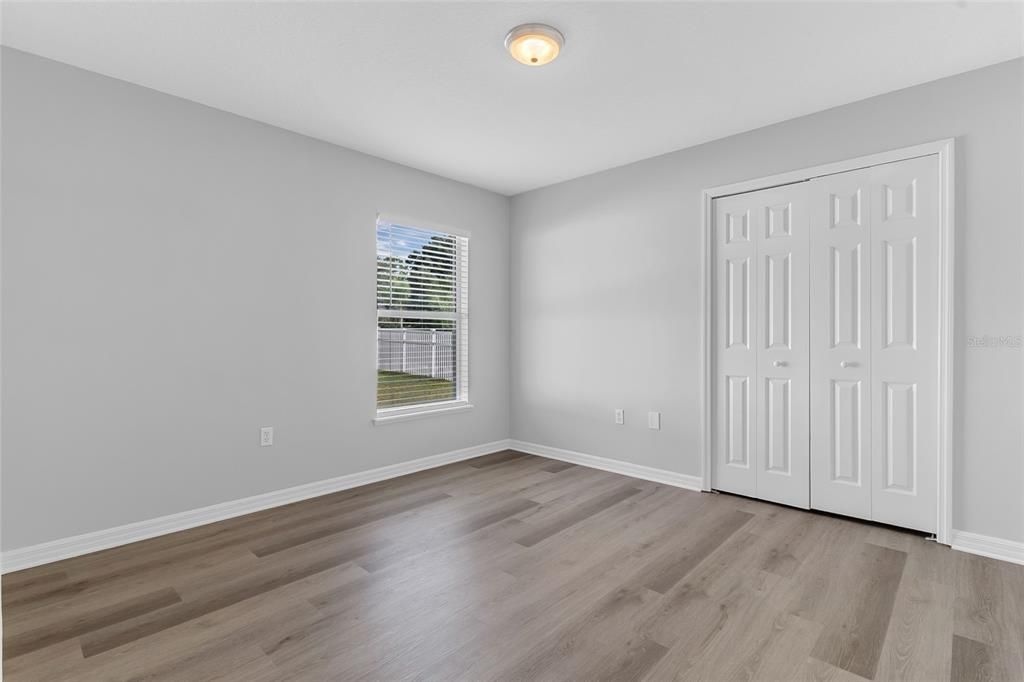 For Sale: $385,000 (3 beds, 2 baths, 1631 Square Feet)