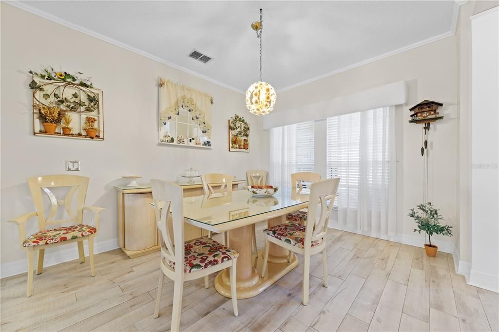 For Sale: $719,000 (5 beds, 3 baths, 3100 Square Feet)