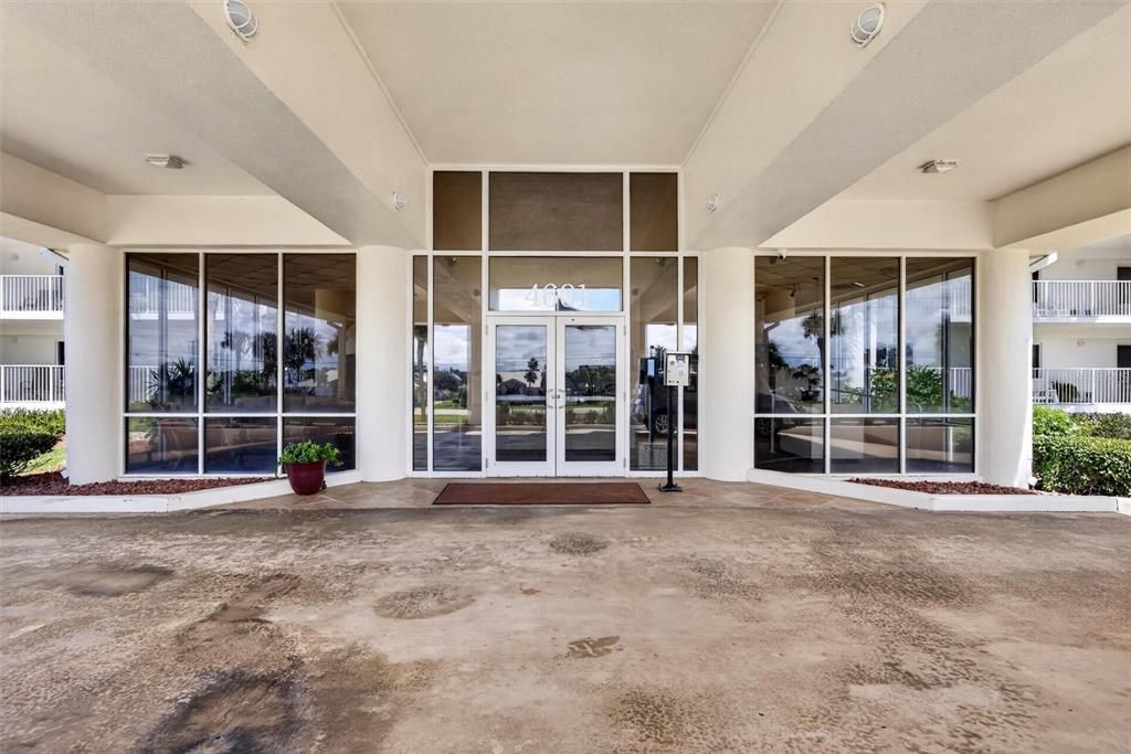En Venta: $449,000 (2 camas, 2 baños, 1383 Pies cuadrados)