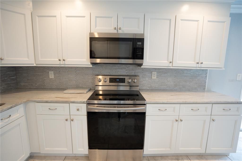 En Venta: $179,000 (2 camas, 2 baños, 1176 Pies cuadrados)