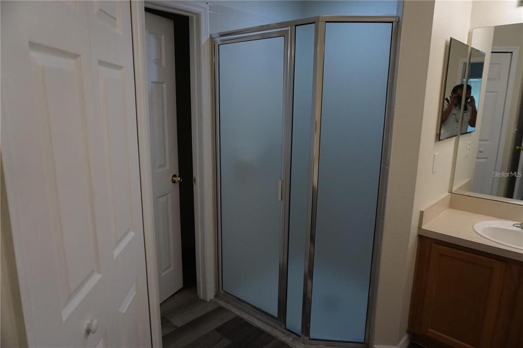 En Venta: $299,900 (3 camas, 2 baños, 1606 Pies cuadrados)