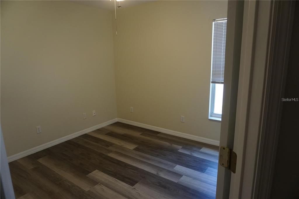 En Venta: $299,900 (3 camas, 2 baños, 1606 Pies cuadrados)
