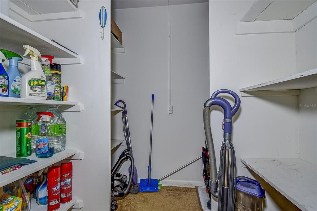 En Venta: $217,000 (2 camas, 1 baños, 1170 Pies cuadrados)