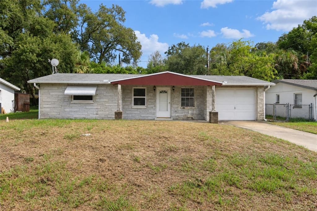 На продажу: $129,800 (3 спален, 1 ванн, 916 Квадратных фут)