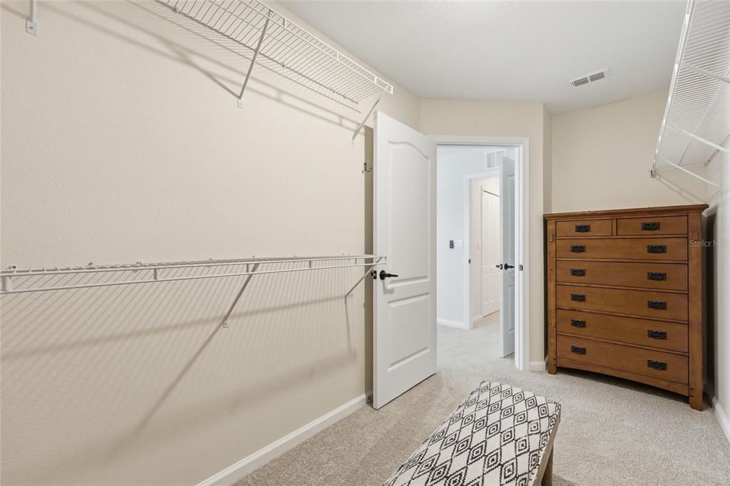 For Sale: $289,000 (3 beds, 2 baths, 1795 Square Feet)