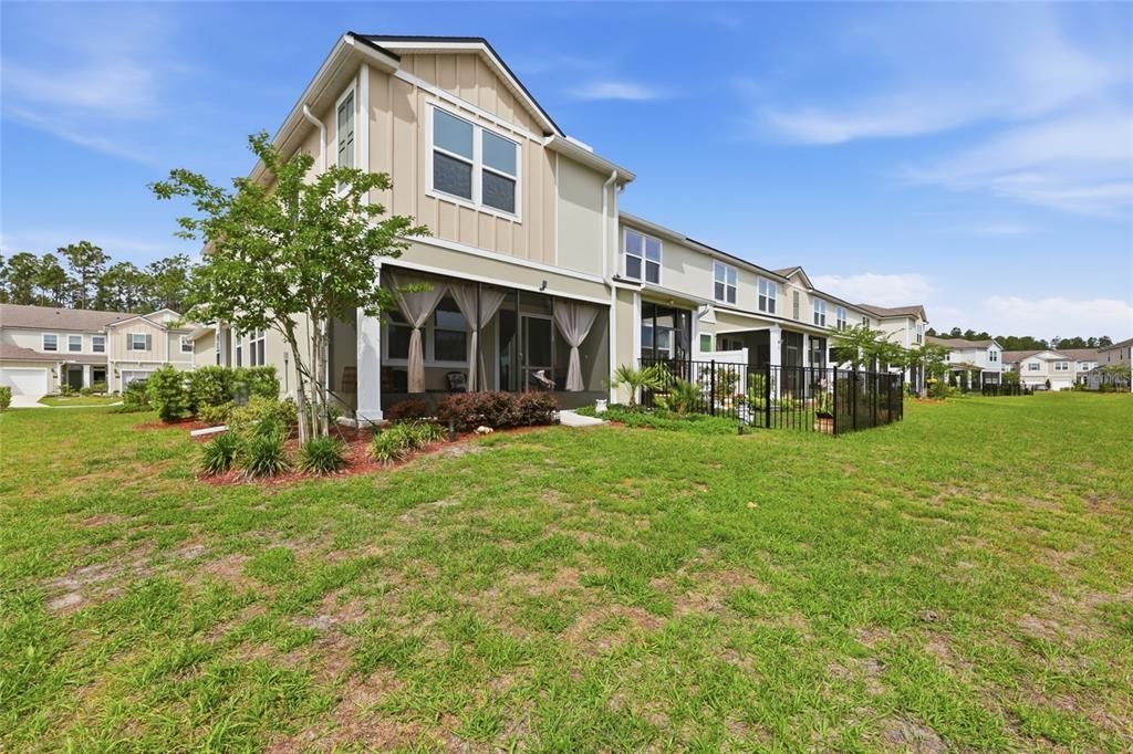 For Sale: $289,000 (3 beds, 2 baths, 1795 Square Feet)