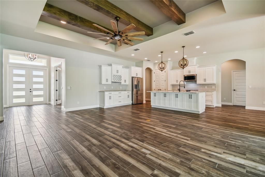 For Rent: $3,495 (4 beds, 3 baths, 2621 Square Feet)