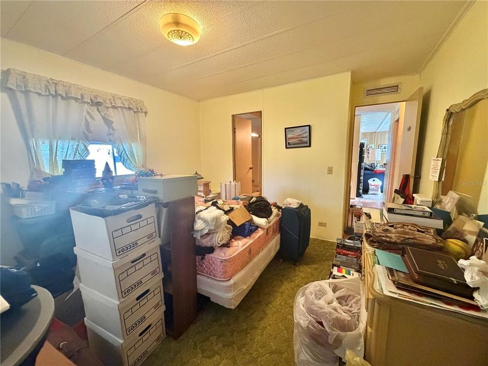 For Sale: $80,000 (2 beds, 2 baths, 1056 Square Feet)