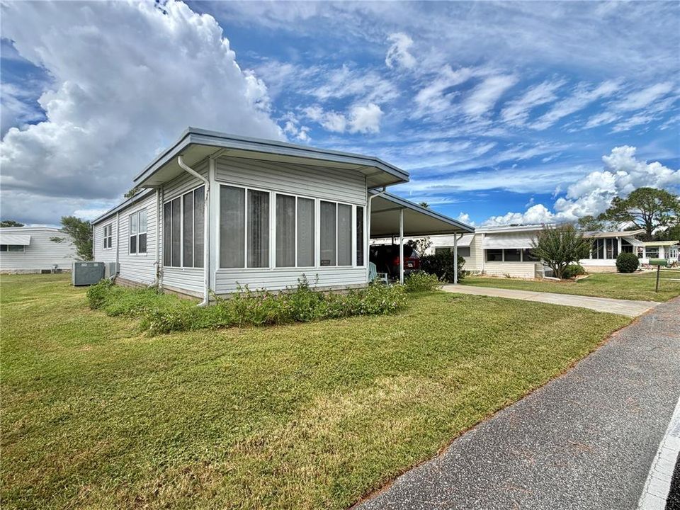 For Sale: $80,000 (2 beds, 2 baths, 1056 Square Feet)