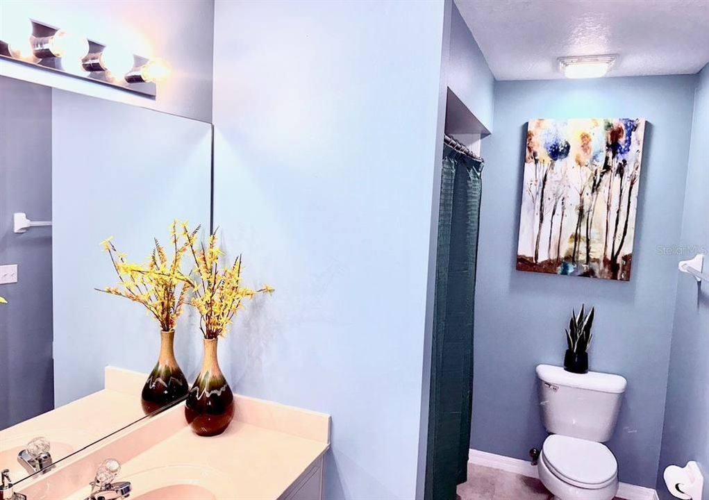 For Sale: $395,900 (3 beds, 3 baths, 2327 Square Feet)