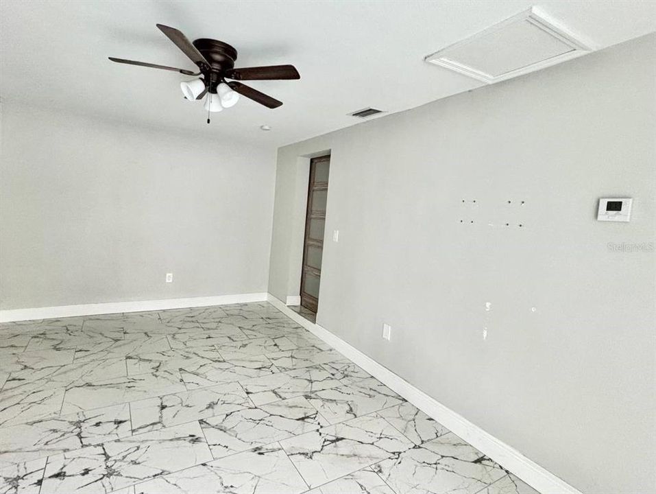 En Renta: $3,295 (3 camas, 2 baños, 1099 Pies cuadrados)