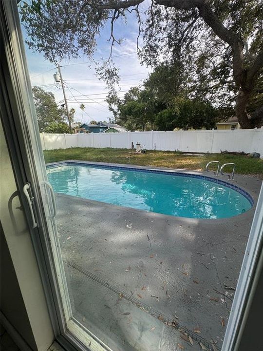 En Renta: $3,295 (3 camas, 2 baños, 1099 Pies cuadrados)
