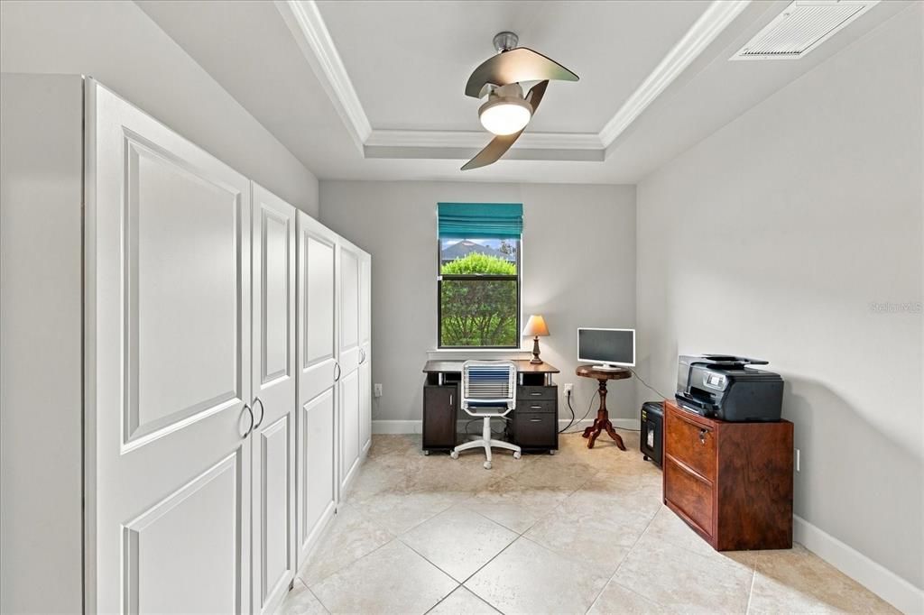 En Venta: $599,900 (2 camas, 2 baños, 1870 Pies cuadrados)