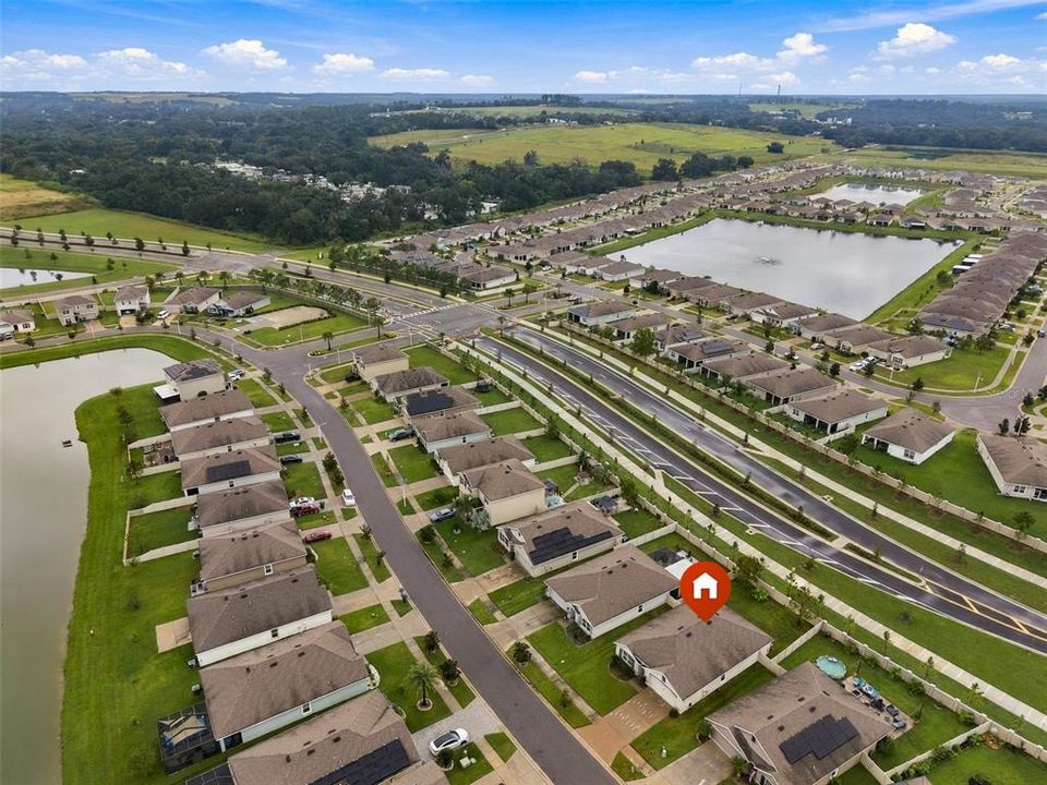 На продажу: $319,000 (4 спален, 2 ванн, 1846 Квадратных фут)
