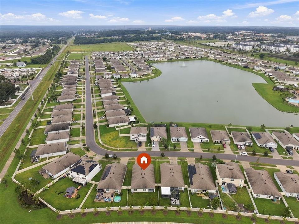 На продажу: $319,000 (4 спален, 2 ванн, 1846 Квадратных фут)