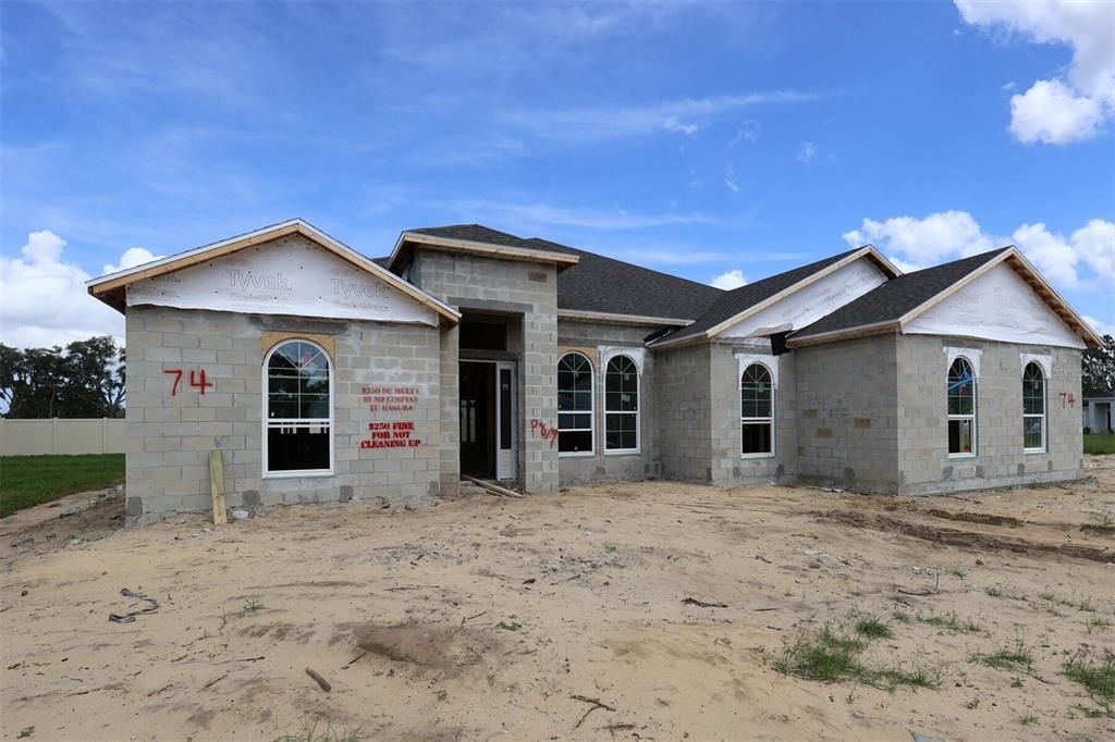 En Venta: $779,990 (4 camas, 3 baños, 3028 Pies cuadrados)