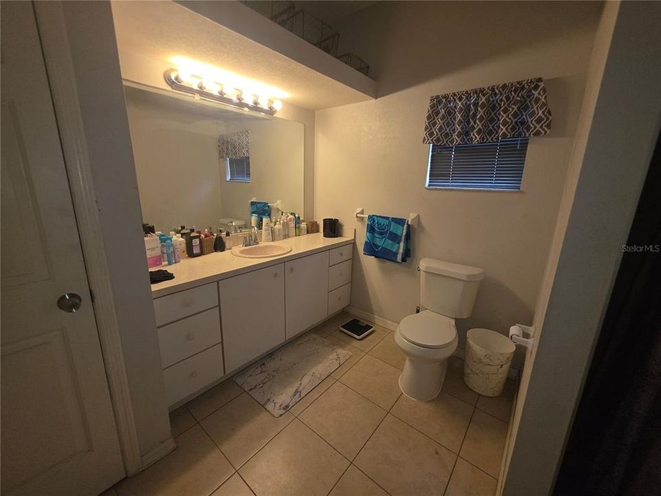На продажу: $199,000 (3 спален, 2 ванн, 1674 Квадратных фут)