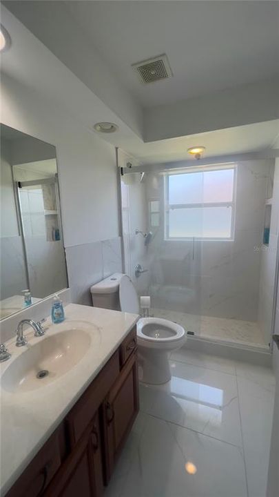 В аренду: $3,000 (3 спален, 3 ванн, 2352 Квадратных фут)