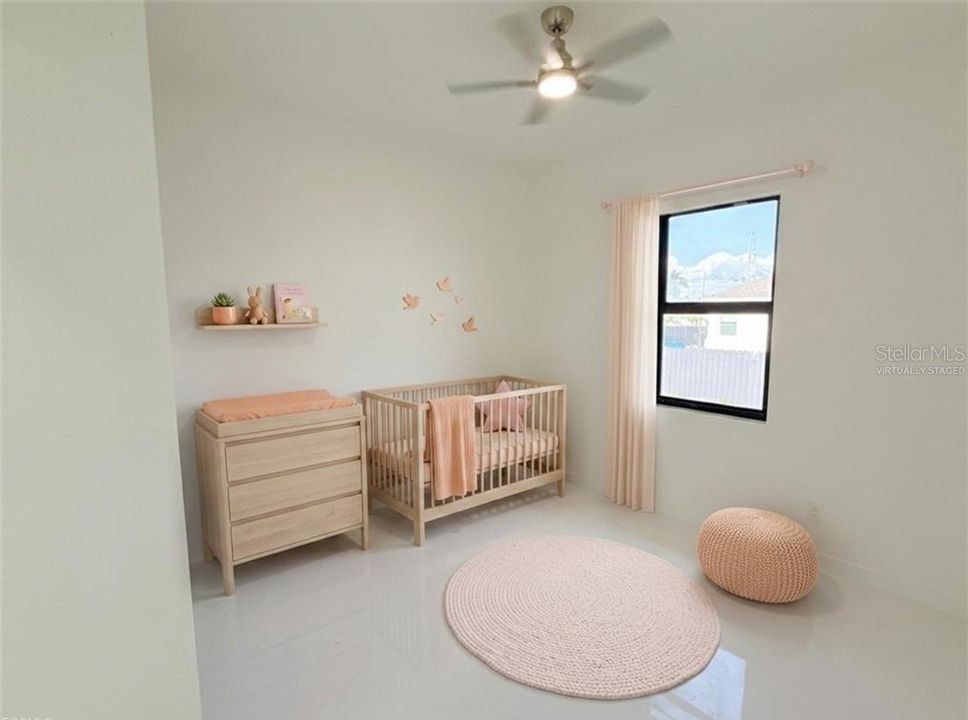 For Sale: $420,000 (4 beds, 3 baths, 1904 Square Feet)
