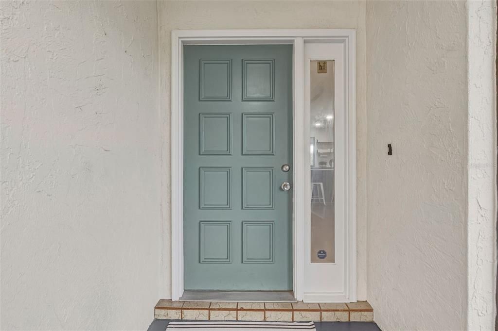 En Venta: $435,000 (3 camas, 2 baños, 1965 Pies cuadrados)