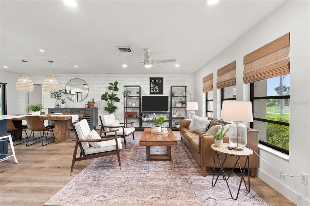 En Venta: $435,000 (3 camas, 2 baños, 1965 Pies cuadrados)