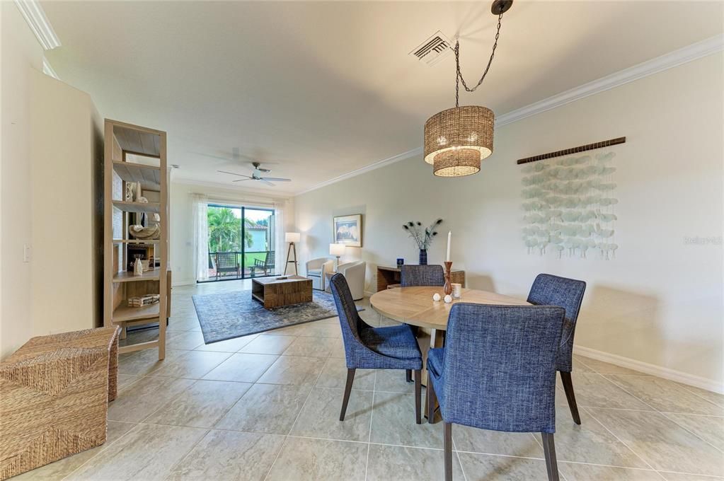 Active With Contract: $335,000 (3 beds, 2 baths, 1416 Square Feet)