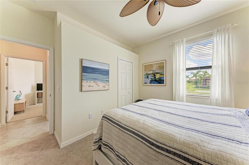 Active With Contract: $335,000 (3 beds, 2 baths, 1416 Square Feet)