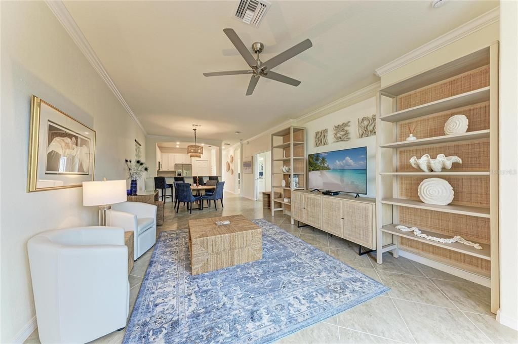Active With Contract: $335,000 (3 beds, 2 baths, 1416 Square Feet)