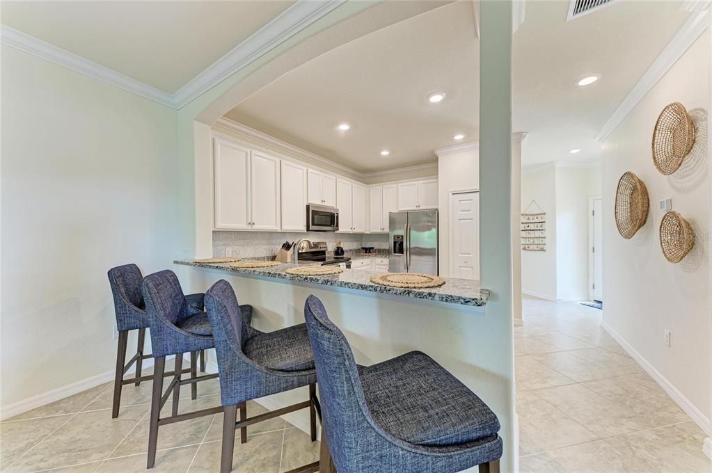Active With Contract: $335,000 (3 beds, 2 baths, 1416 Square Feet)