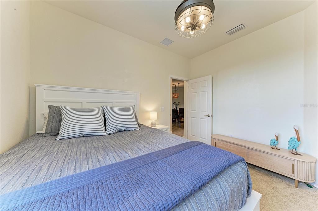 Active With Contract: $335,000 (3 beds, 2 baths, 1416 Square Feet)