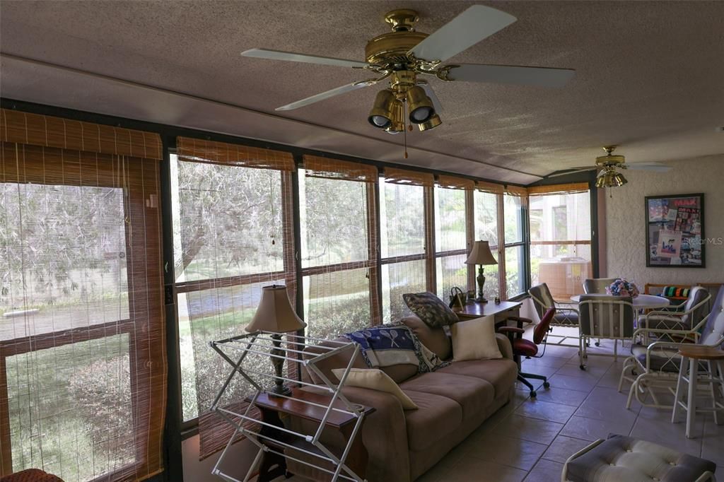 For Rent: $2,100 (2 beds, 2 baths, 1250 Square Feet)