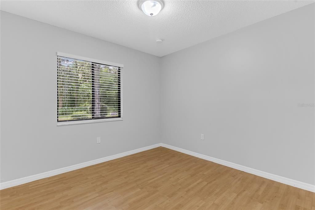 En Venta: $345,000 (3 camas, 2 baños, 1310 Pies cuadrados)