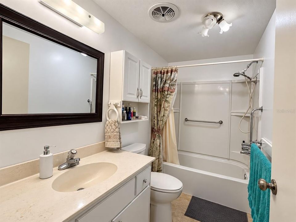 For Sale: $180,000 (4 beds, 2 baths, 1876 Square Feet)
