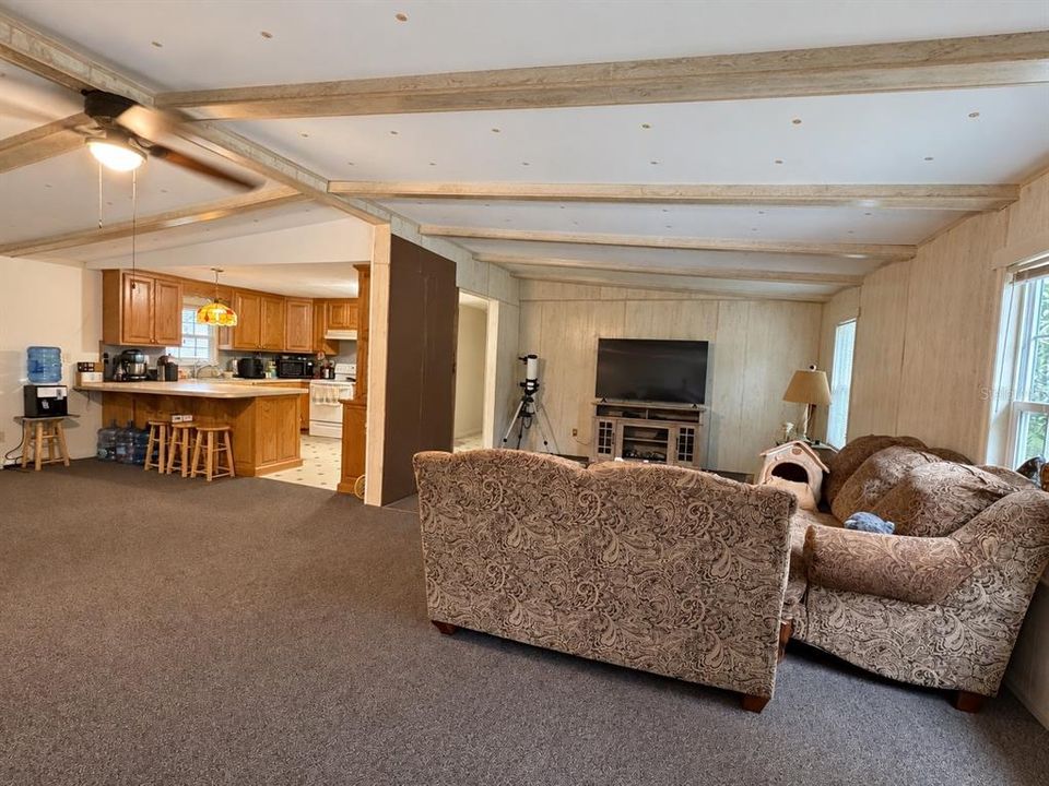 For Sale: $180,000 (4 beds, 2 baths, 1876 Square Feet)