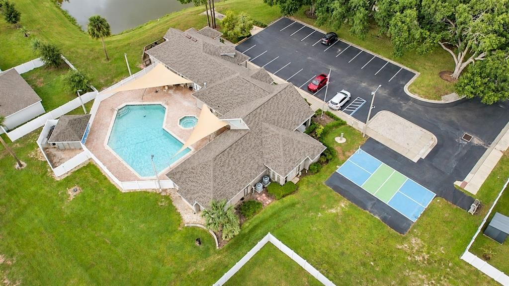 For Sale: $267,990 (2 beds, 2 baths, 1179 Square Feet)
