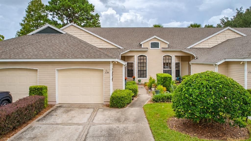 For Sale: $267,990 (2 beds, 2 baths, 1179 Square Feet)