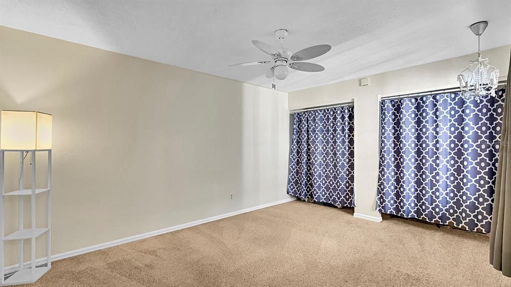For Sale: $280,000 (2 beds, 2 baths, 1128 Square Feet)