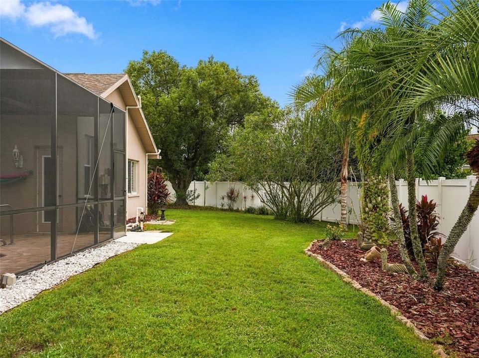 En Venta: $629,900 (4 camas, 3 baños, 2727 Pies cuadrados)