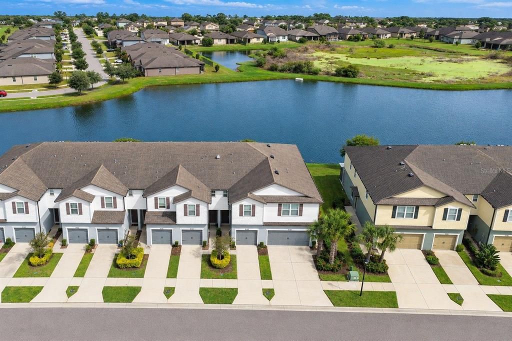 For Sale: $248,900 (2 beds, 2 baths, 1588 Square Feet)