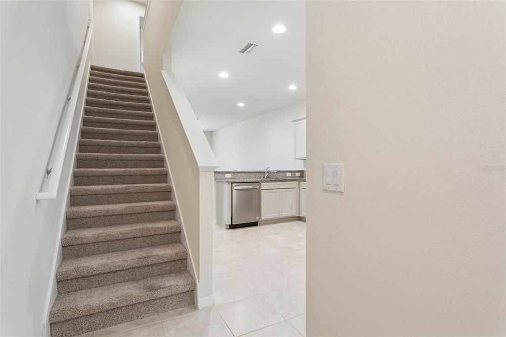 For Sale: $248,900 (2 beds, 2 baths, 1588 Square Feet)