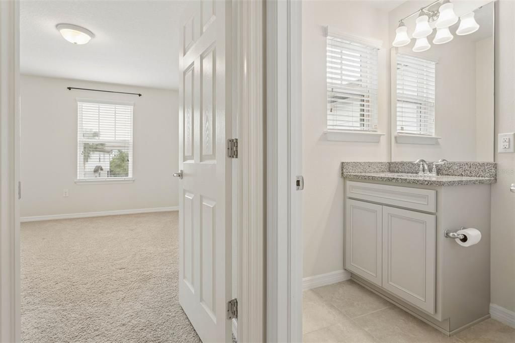 For Sale: $248,900 (2 beds, 2 baths, 1588 Square Feet)